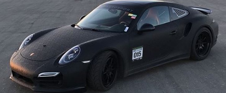 Stealth Porsche 911 Turbo Sets 1/2-Mile US Record