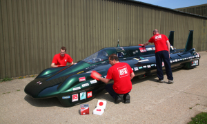 Steam Car Got Shiny for Breaking Record