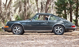 Steve McQueen's 1970 Porsche 911S Sold for $1,375,000 at Monterey Auction
