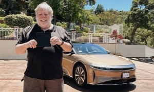 Steve Wozniak Bashed Tesla's Driving Aids Shortly Before Buying a Lucid Air