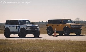Stock 2021 Ford Bronco V6 Drags VelociRaptor 400, They're Bus Lengths Apart