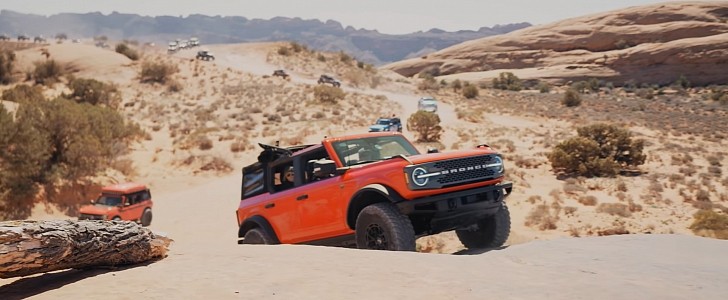 2021 Ford Bronco Badlands Sasquatch on Hell's Revenge with Vaughn Gittin Jr. 
