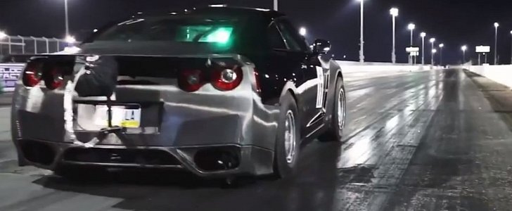 Stock Location Turbo Nissan GT-R Sets 1/4-Mile World Record