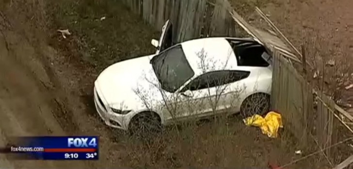 Stolen Mustang crashed in DeSoto, Texas