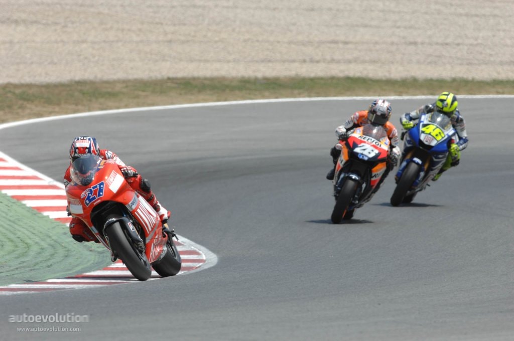 Rossi Closing the Gap on Pedrosa and Stoner