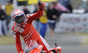 Stoner Wins Italian GP, Breaks Rossi's Supremacy
