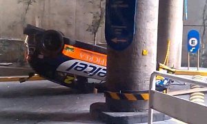 Stupid: SEAT Leon Cupra Race Car Falls During Crane Lift