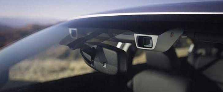 Subaru EyeSight dual camera system