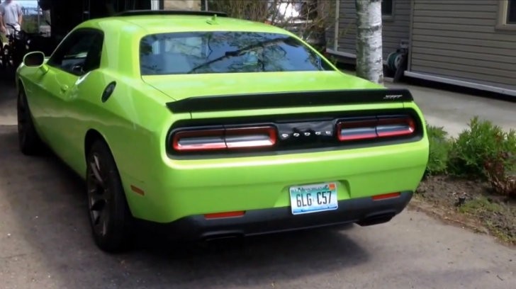 Sublime Green 2015 Dodge Challenger SRT Hellcat