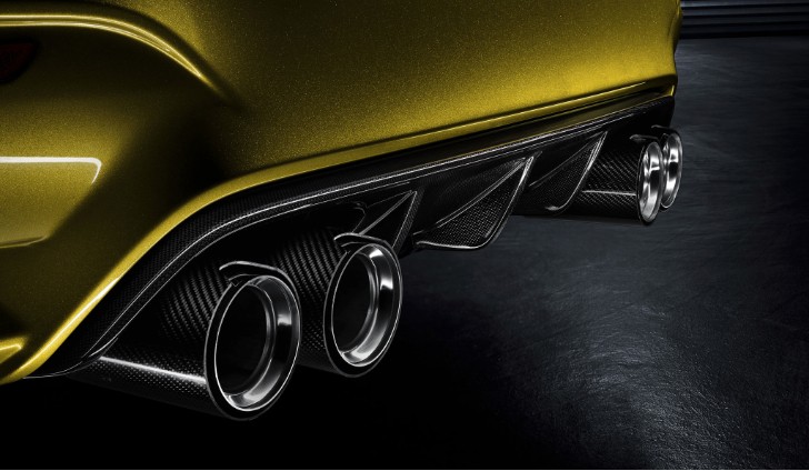 BMW M4 Exhaust Tips