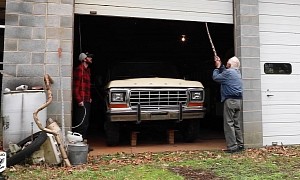 Super-Rare 1978 Ford F-250 Comes Out of Storage After 42 Years, Gets First Wash