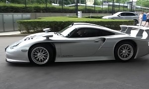 Super Rare Porsche 911 GT1 Strassenversion Drives Out of the Museum, Goes for a Joyride