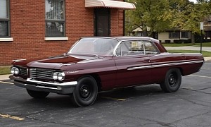 Superbly Refurbished 1962 Pontiac Catalina Sport Coupe Hides 455 Muscle Under Its Hood