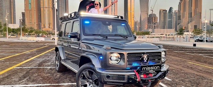 Supercar Blondie Checks Out Brabus Armored Mercedes Amg G63 And G Class Autoevolution