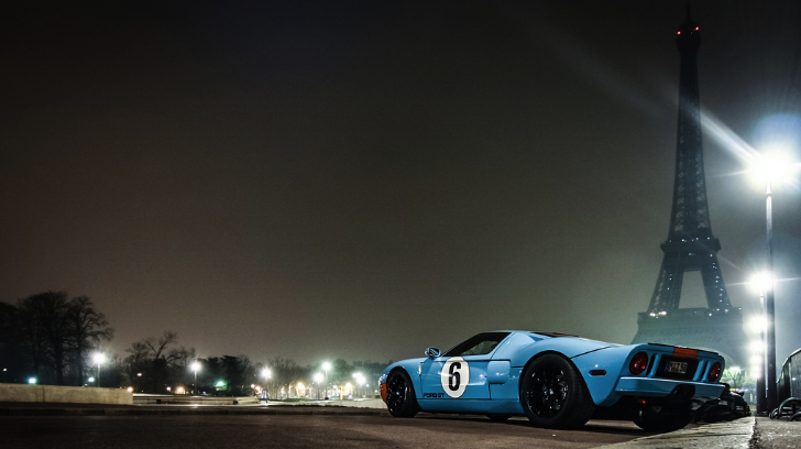 Ford GT and Eiffel Tower