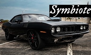Supercharged 1971 Plymouth Barracuda Packs the Best Hemi V8 Ever Made, Cost $200k to Build