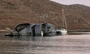 Superyacht 007 Sinks After Running Aground in Greece