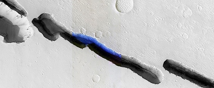 Cerberus Fossae region of Mars
