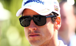 Sutil Linked to Bloody Fist-Fight with Renault Official