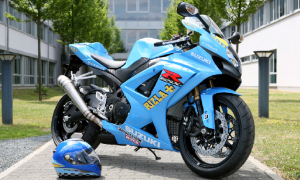 Suzuki Auctions MotoGP Replica GSX-R1000