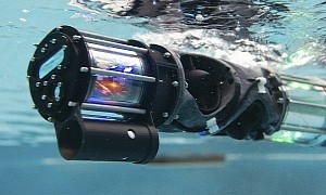 Swimming Snake Robot Is Not Scary, Just Wants to Make Sure Navy Ships Are OK