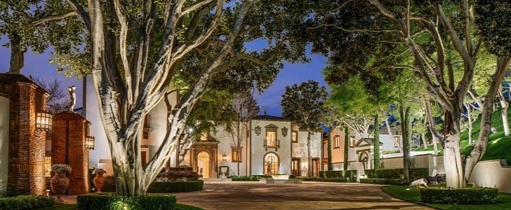 Sylvester Stallone's Beverly Hills mansion comes with air-conditioned 8-car garage, incredibly luxury amenities, art