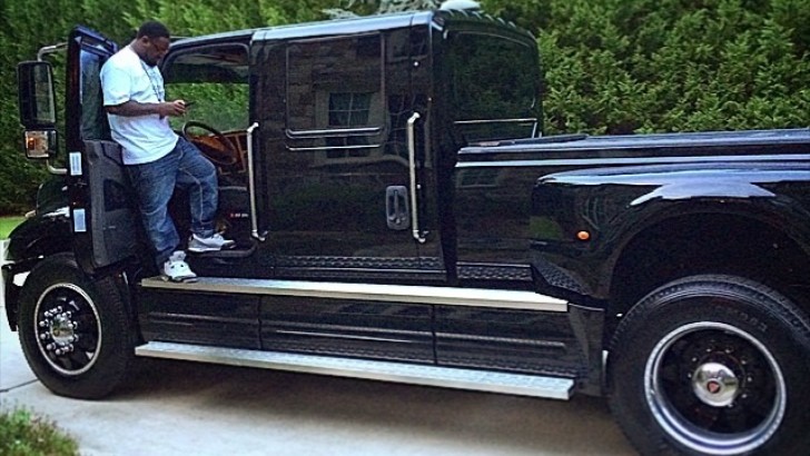 T-Pain's Ford F650