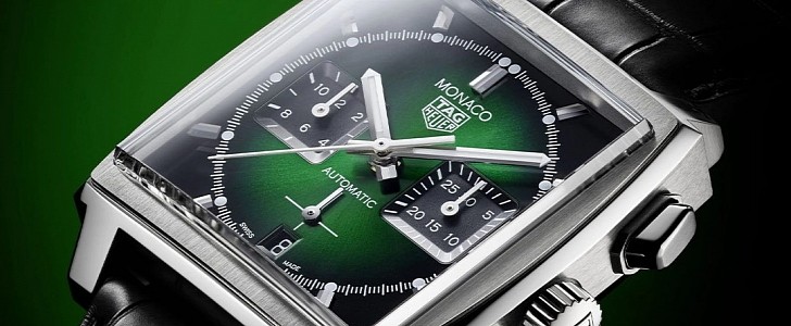 The limited-edition Monaco green dial 