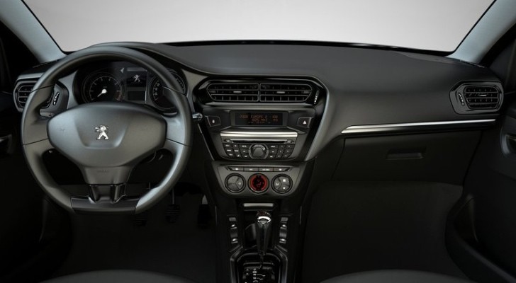 Peugeot 301 Inside