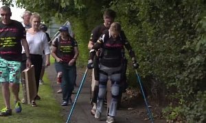Technology And Willpower Help Paralyzed Woman Complete Half-Marathon