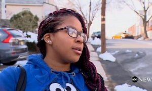 Teen Goes Out to Walk Her Dog, Finds Kidnapped Man in The Trunk of a Car