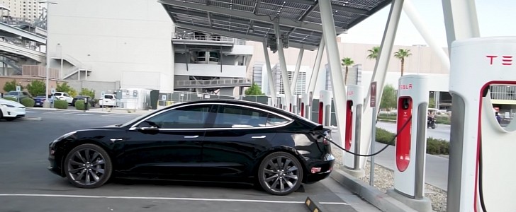 Tesla V3 Charging Station