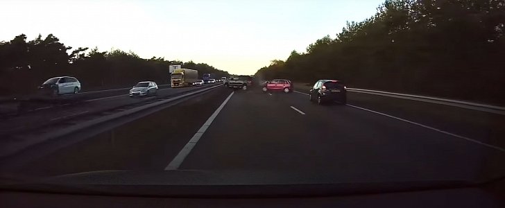 Highway accident avoided by Tesla
