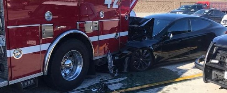 Tesla Model S fire engine crash