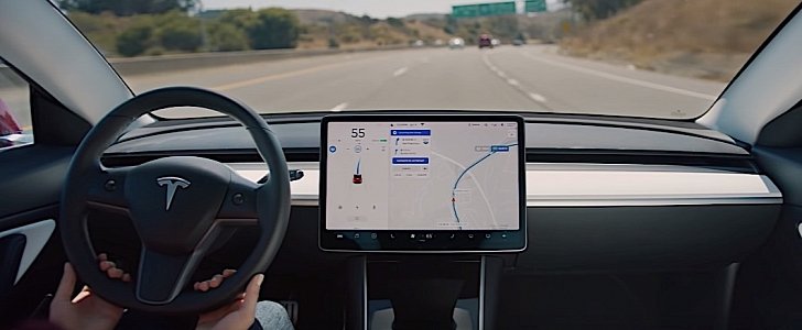 Tesla Navigate on Autopilot can help change lanes