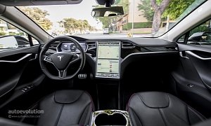 Tesla Cancels Model S Premium Center Console Upgrade, Piano Black Trim Owners Might Get It