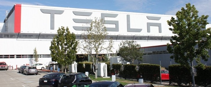 Tesla shuts down operations at California factory, in compliance with shelter-in-place order
