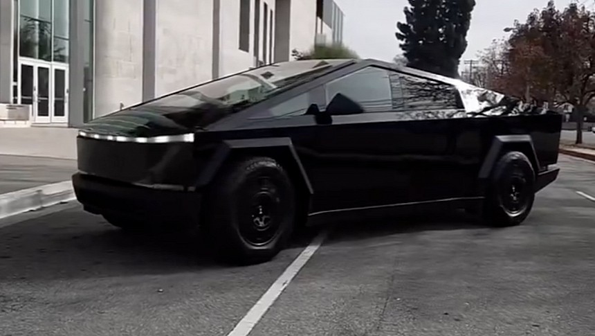 Tesla Cybertruck shows up in glossy black