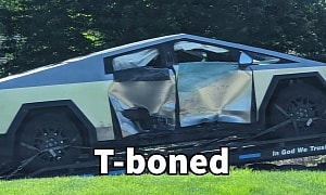 This Tesla Cybertruck Looks Like It Was T-Boned by a Tank: Totaled or Not?