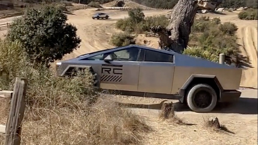 Tesla Cybertruck RCs going through off-road testing