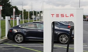 Tesla Discontinues Free Unlimited Supercharging, Tries to Sugarcoat It