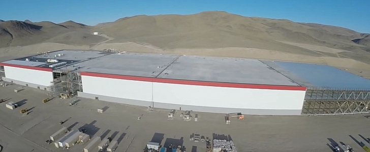 Tesla Gigafactory Drone Video