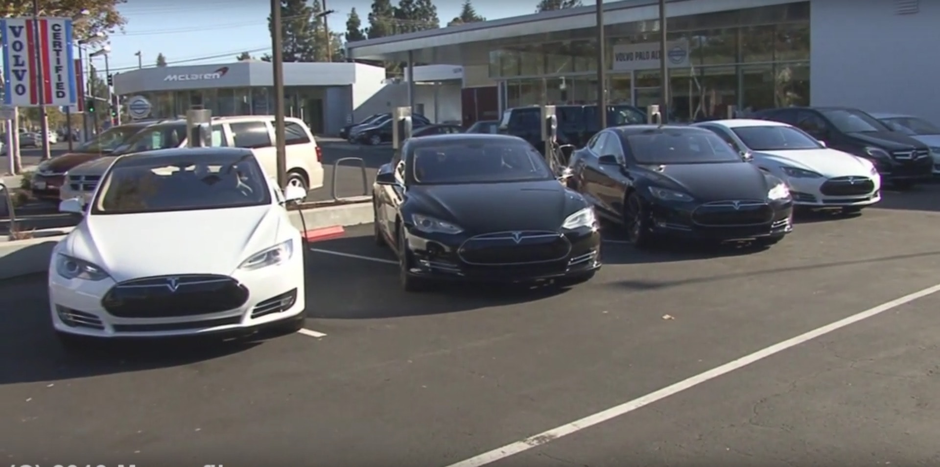 tesla-is-facing-first-world-problems-it-ran-out-of-parking-spaces-for-its-employees-103343_1.jpg