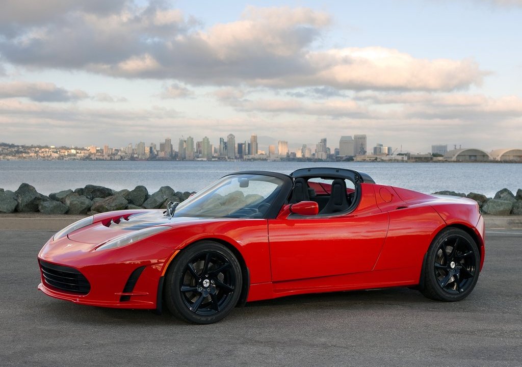 Tesla Roadster's batteries will be recycled in Europe by Umicore