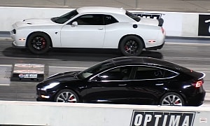 Tesla Model 3 and Y Drag a Couple of Dodge Challenger Hellcats. Someone Will Feel Ashamed 