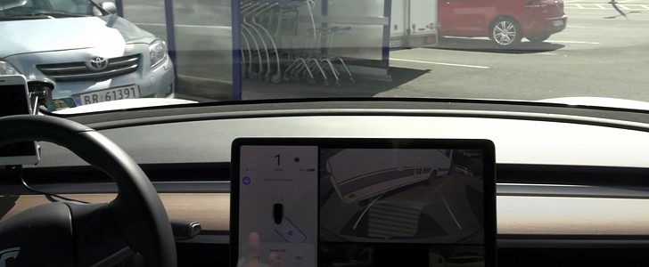 Tesla Model 3 self parking