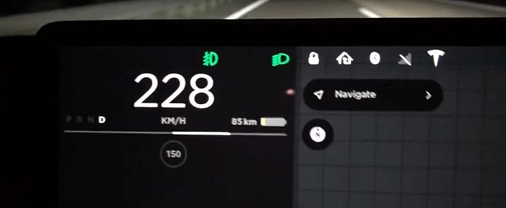 Tesla Model 3 top speed run