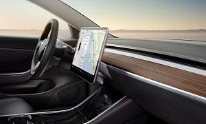 Tesla Model 3's 15-Inch Screen UI Made Better (and Safer) by Third Party Agency