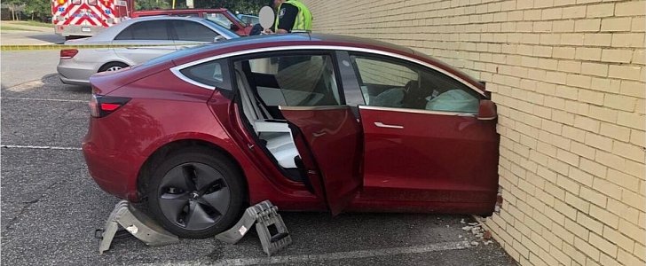 Tesla Model 3 crash in Myrtle Beach