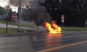 Tesla Model S Catches Fire on the Road